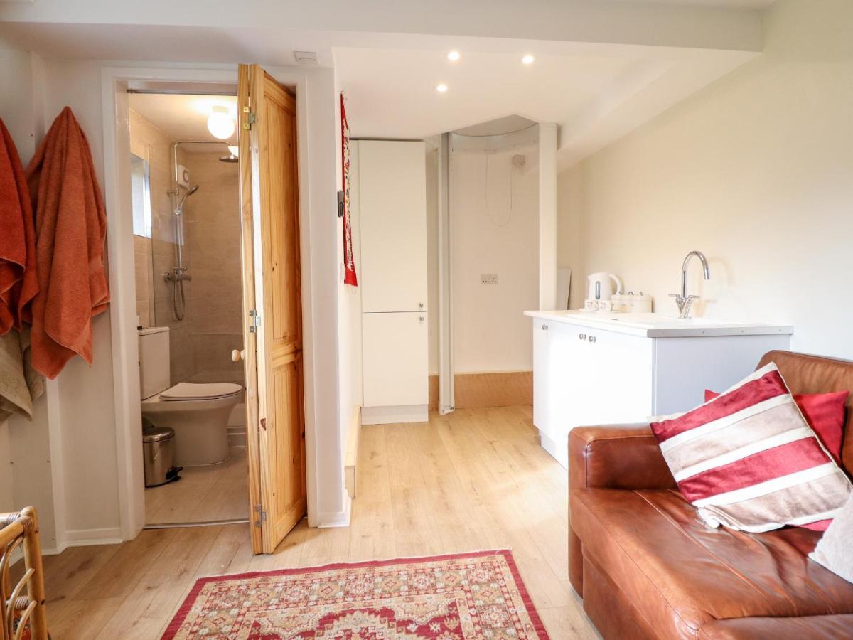 Westoe Hideaway Villa Llangollen Exterior photo